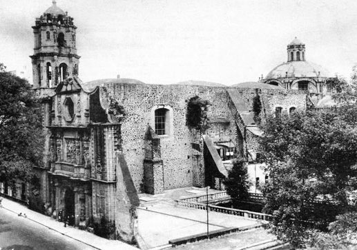 Foto Antigua del panteón de San Fernando